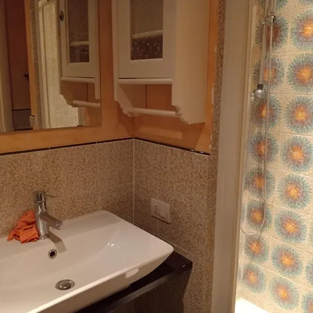 Casa Santa Cornelia Vicino A Ospedale Sant Andrea Apartment
