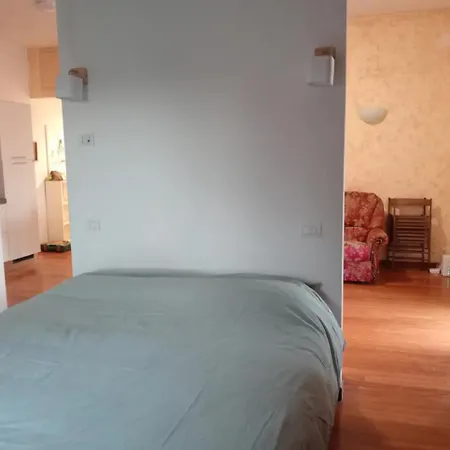 Casa Santa Cornelia Vicino A Ospedale Sant Andrea *